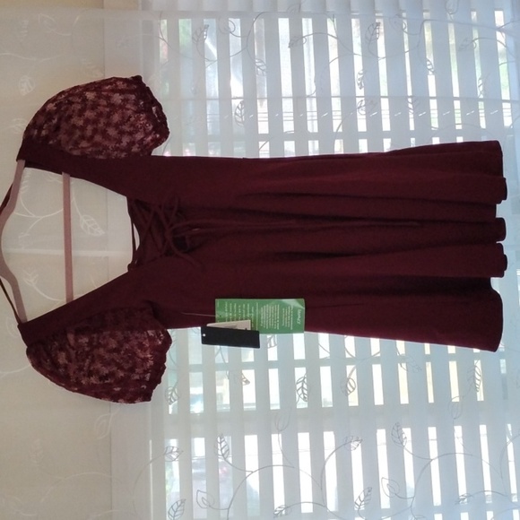 City Triangles Jr. Girl Mini Deep Ruby Dress With Short Lace Sleeves, S: 3 NWT - Picture 4 of 15